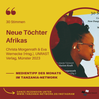 Gelbe Kachel mit rotem Text "Medientipp des Monats: Neue Töchter Afrikas - 30 Stimmen"